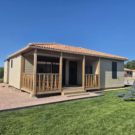 Camping Dans Domaine Avec Piscine